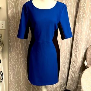 Quality blue and black short sleeve dress